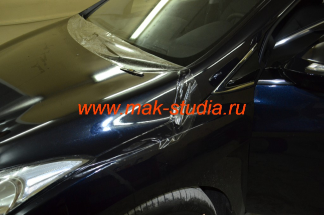 Защитная плёнка на капот