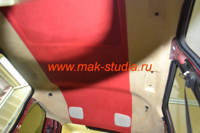 Теперь потолок из алькантары