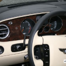 Перетяжка кожей салона Bentley